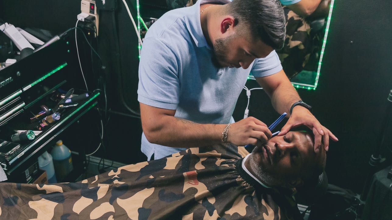 Inside First Class Barbershop: Where Style Meets Precision